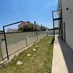 Softic Amra * Ουμάγκ