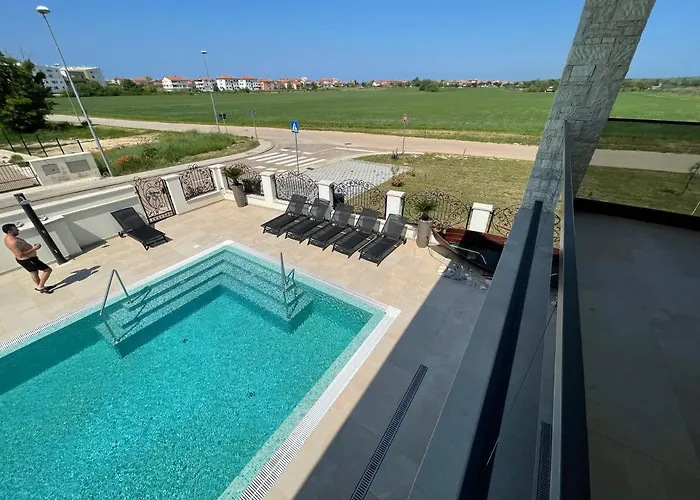 Softic Amra * ウマグ