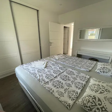 Softic Amra * ウマグ