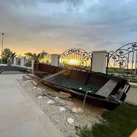 Softic Amra アパート ウマグ